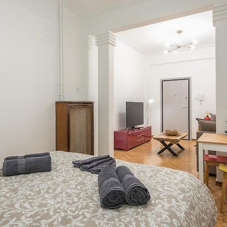אתונה Stylish Luxury Apartment At Ampelokipi Metro Station מראה חיצוני תמונה