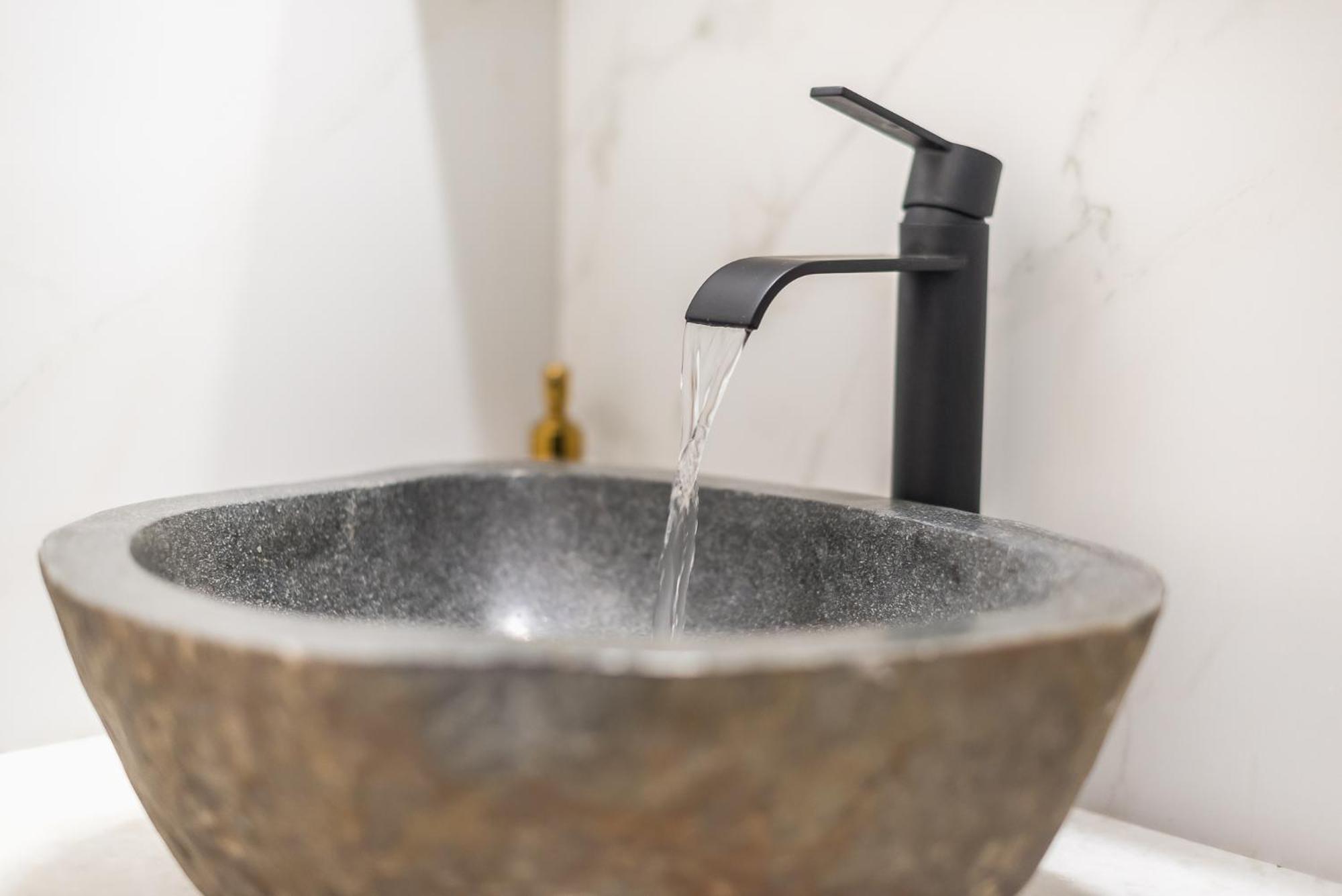 אתונה Stylish Luxury Apartment At Ampelokipi Metro Station מראה חיצוני תמונה