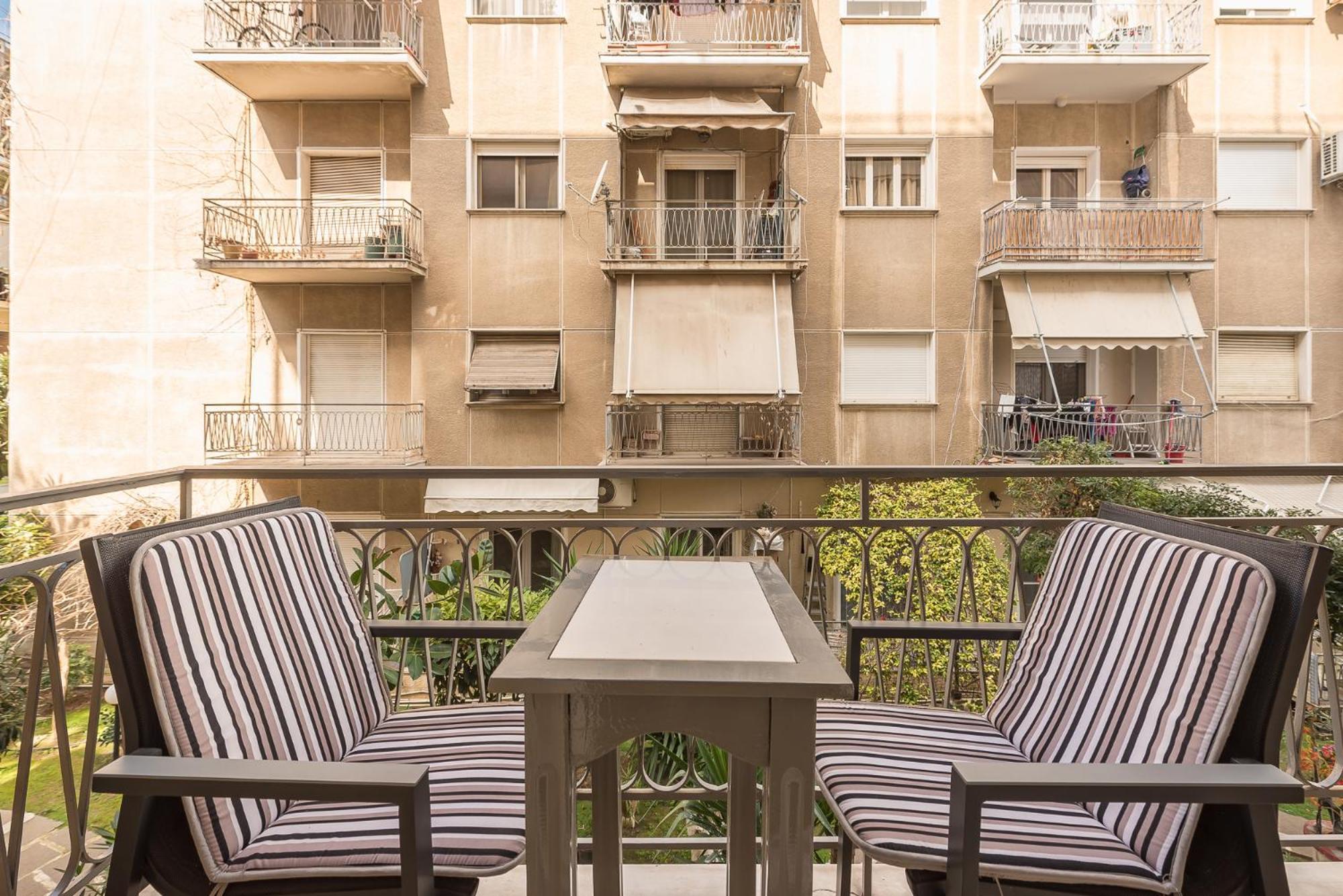 אתונה Stylish Luxury Apartment At Ampelokipi Metro Station מראה חיצוני תמונה